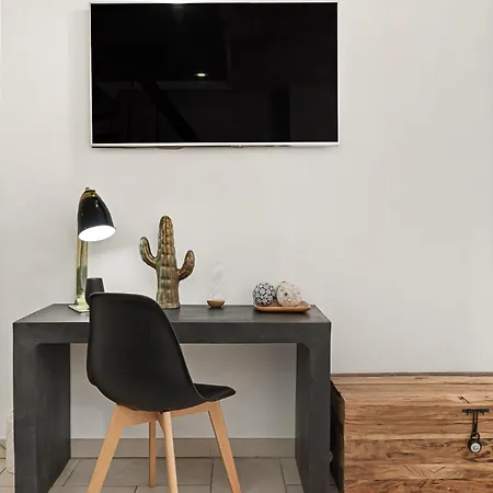 10 Rue De La Rampe Канны
