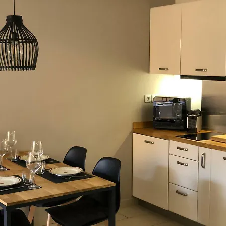 Appartement 10 Rue De La Rampe *